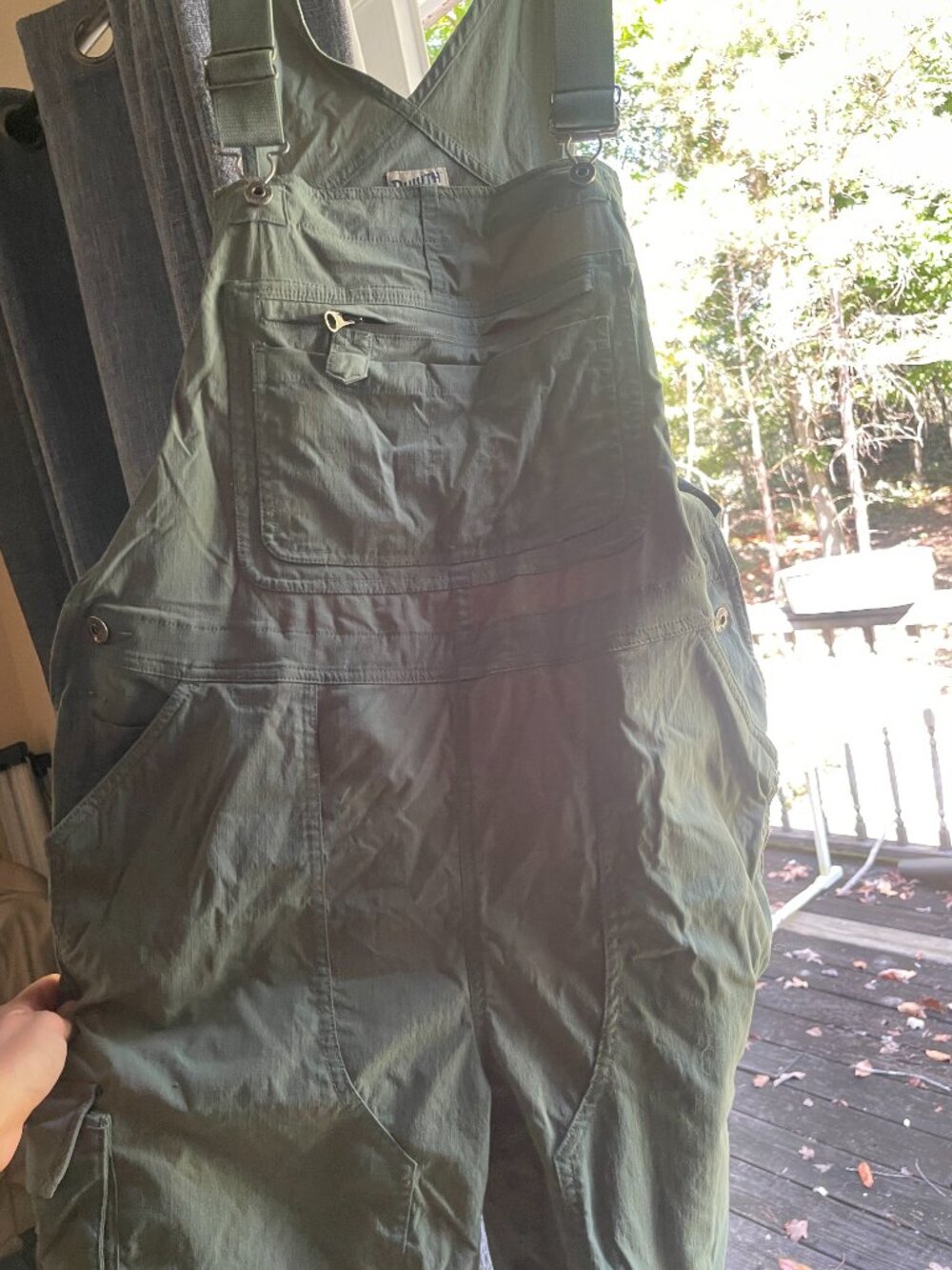 Duluth Women's Heirloom Gardening 10" Short overalls